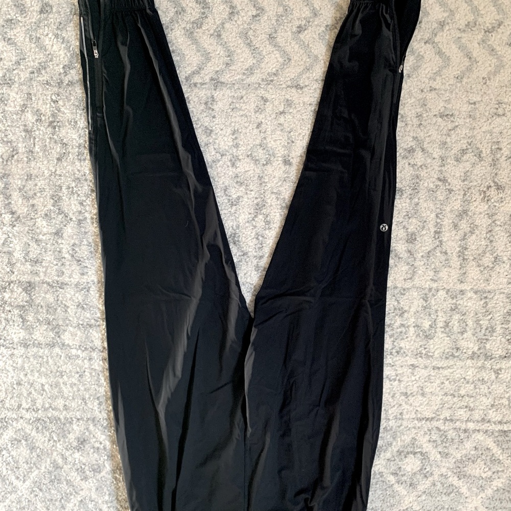 Lululemon Surge Jogger (men’s size Medium)